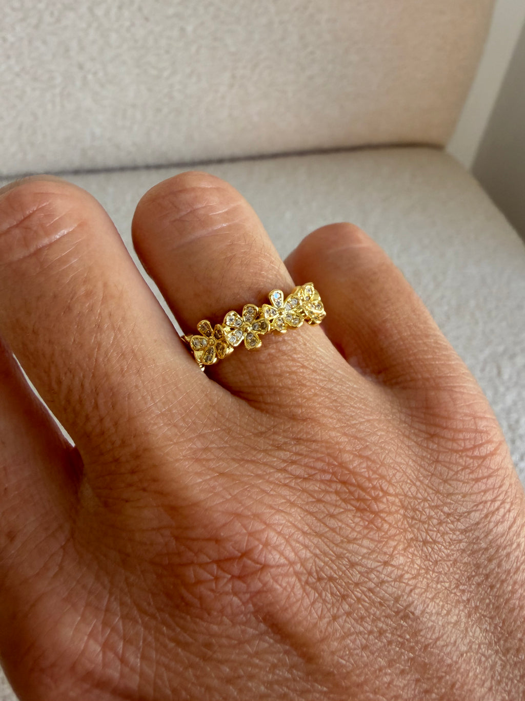 Anillo Brenda